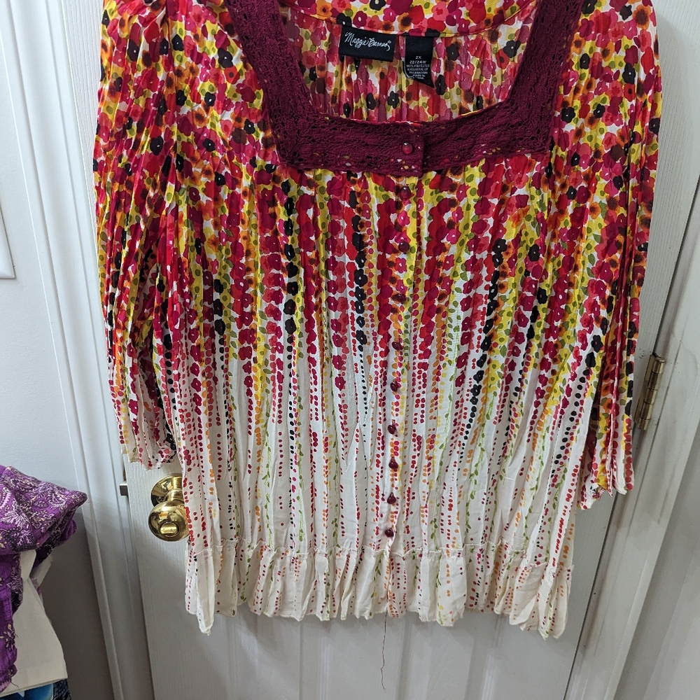 Maggie Barnes blouse, 2 x, 3 quarter sleeve, crocheting on front collar